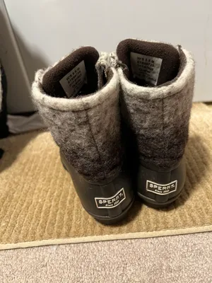 Sperry Duck Boots thumbnail 3