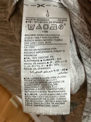 Old Navy Heathered Light Gray Scoop Neck Tank with Rounded Hemlone thumbnail 4