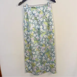 Zara Daisy Meadow Floral Printed Satin Midi Skirt Size XS Bloggers Fave Holiday thumbnail 5