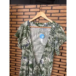 Cupshe Green‎ And White Palm Print Swim Coverup Size Medium thumbnail 3