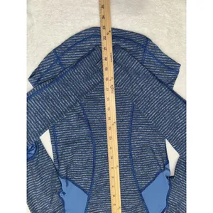 Lululemon Run Ice Queen Slope Stripe Limitless Blue long sleeve size 6 thumbnail 7