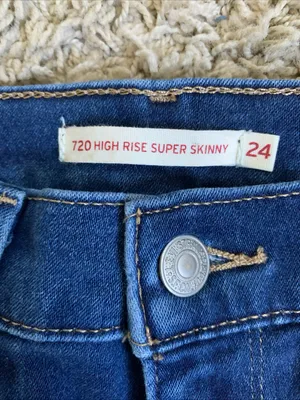 Levi’s 720 high rise super-skinny size 24 denim blue jeans thumbnail 2