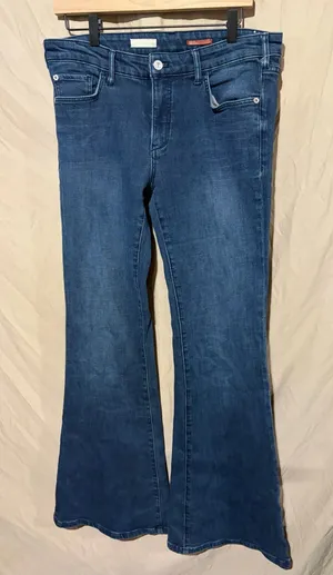 Pilcro flare jeans thumbnail 1
