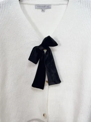 Miss Sparkling White Cropped Cardigan with Removable Black Velvet Bow Pin thumbnail 3
