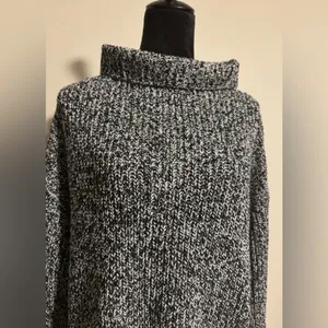 NWT American Rag Black and White Knit Funnel Neck Pullover size large thumbnail 2