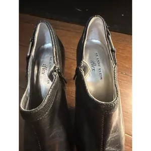 Anne Klein Iflex Black Leather Ankle Booties Boots Women's Size 6M Witchy thumbnail 2