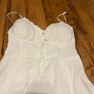 SO White Textured Top size Large thumbnail 3