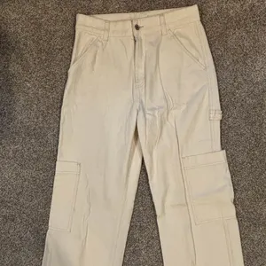 H&M Women Beige Utility Cargo Pants Size US 6 thumbnail 11