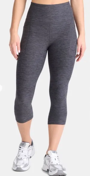 ATHLETIC WORKS Womens Athlesure Capris Size Large With Side Pockets Gray New thumbnail 1