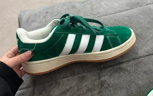Green Adidas Campus 00s thumbnail 1