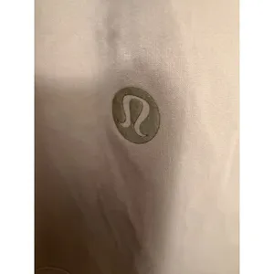 Lululemon‎ Womens 2-in-1 Built-In Bra Tank Top Lavender Grey Size 2 LW1BT3S thumbnail 3