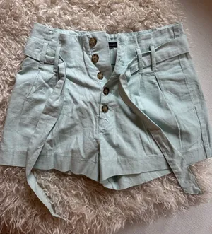 NWOT Abercrombie & Fitch Light Mint High-Waist Button Front Shorts size small thumbnail 1