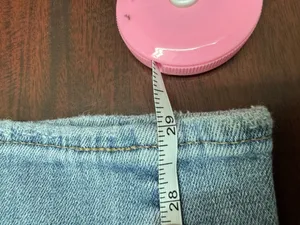 Levi’s 711 Skinny Jeans Size 28 thumbnail 8