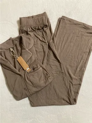 SKIMS Pajama Set XS thumbnail 3