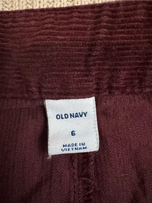 Old Navy Burgundy Corduroy Button-Front Mini Skirt thumbnail 3
