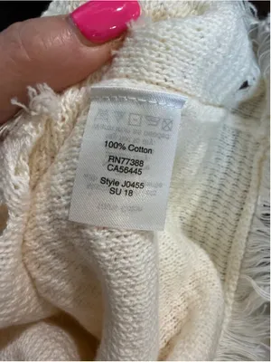 Women's J.Crew White Crew Neck Fringe Knit Sweater Size M thumbnail 5