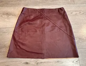 NWT Mud Pie Eden Leather Skirt Burgundy Faux Leather Cutoff‎ A-Line Small S thumbnail 1