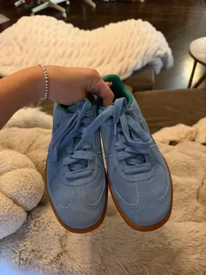 Blue and Green Puma Sneakers thumbnail 3