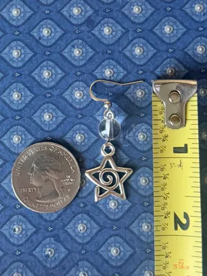 Handmade funky grunge y2k swirl star dangle earrings 🌙🌀 thumbnail 6