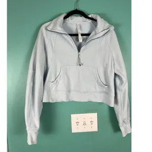 Women's Lululemon Light Blue Cropped Half-Zip Sweatshirt XS/S thumbnail 1