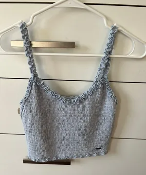 Hollister Tank thumbnail 1