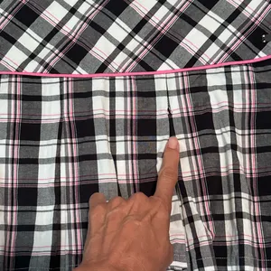 DKNY Y2K Black, White, Pink Plaid Pleated Mini Skater Skirt thumbnail 10