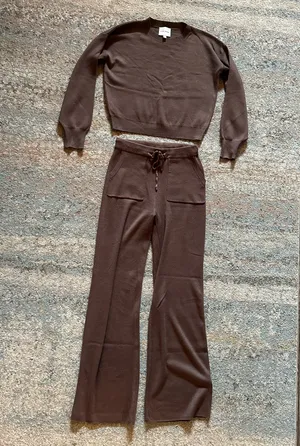 Pink Rose Brown Sweater Set thumbnail 2