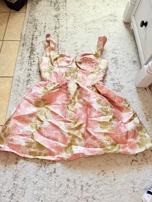 Green & Pink formal dress thumbnail 2