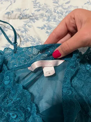 Vintage Victoria’s Secret Lace Lingerie/Nightgown thumbnail 2