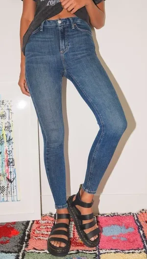 Free People We the Free Krissy Skinny Jeans Size 25 thumbnail 1