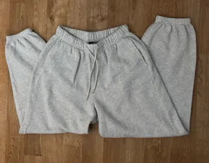 Old Navy Sweatpants thumbnail 2