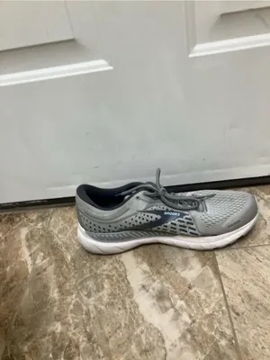 Brooks Adrenaline GTS 21 Running Shoes women’s 12 grey thumbnail 4
