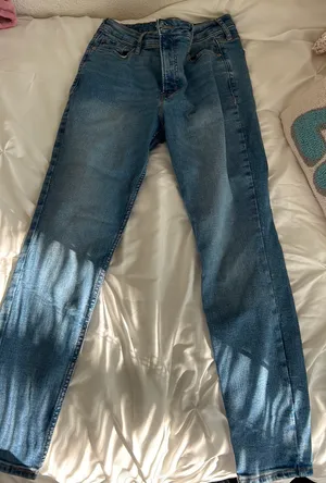 Old Navy Jeans thumbnail 1