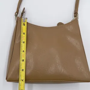 Vintage Y2K Liz Claiborne Faux Leather Shoulder Bag Purse Tan Patent Minimalist thumbnail 11