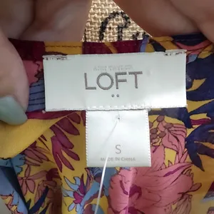 LOFT Vibrant Floral Pleated Tank‎ Top Sleeveless Blouse Summer Boho Chic thumbnail 3
