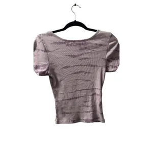 DAYDREAMER Purple Neon Green Tie Dye Baby Tee Style Ribbed Knit Tee size Medium thumbnail 3