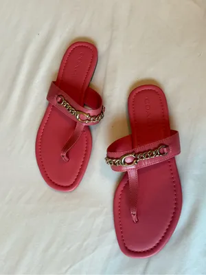 COACH | Jacklyn Coral Pink Leather Chain-Trim Thong Sandals | US 9.5B thumbnail 2