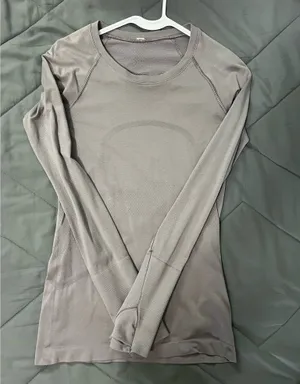 Lululemon Swiftly Tech Long Sleeve Shirt thumbnail 1