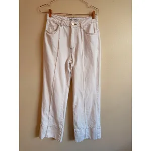 Zara Wide Leg Jeans Women Size 4 Off-White‎ Front Seam High Rise Cropped Denim thumbnail 2