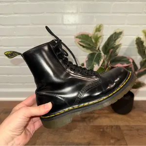 Dr. Martens 1460 Women’s 8-Eyelet Black Leather Boots thumbnail 9