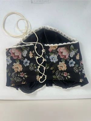 Floral Lace-Trim Black Corset Camisole thumbnail 3