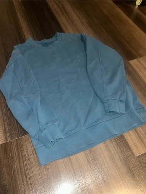 Lululemon Teal/Blue Long-Sleeve Crewneck Sweater thumbnail 2