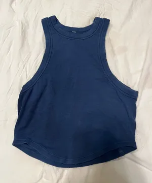 Lululemon cropped tank thumbnail 1