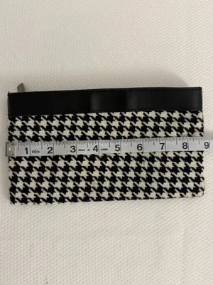 Savvy Black & White Houndstooth Cosmetic/Clutch Bag thumbnail 6