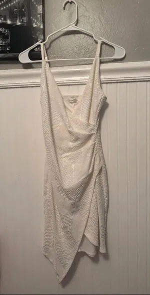 Elegant white draped dress thumbnail 1