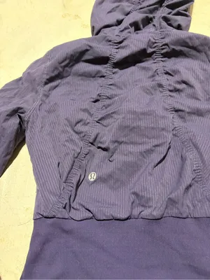 Lululemon Hooded Women's dance studio reversible Zip-Up Jacket purple 4 thumbnail 9