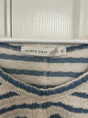 Altar'd State Top thumbnail 3