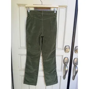 Free People Army Green Velveteen Straight Leg Patch Pocket Pants‎ Size 0 thumbnail 2