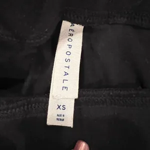 Womens black Aeropostale cotton leggings size XS thumbnail 2