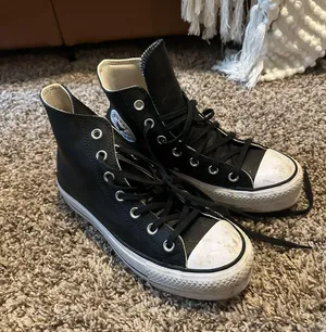 Converse High-Top thumbnail 1